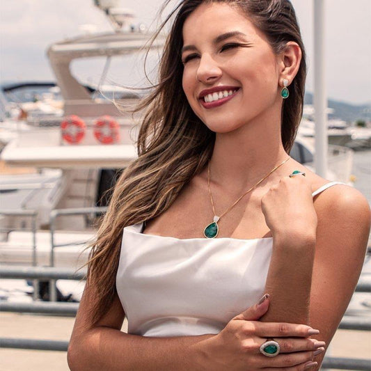 Anel Brilhato Pedras Naturais Brasileiras — Folheado a Ouro