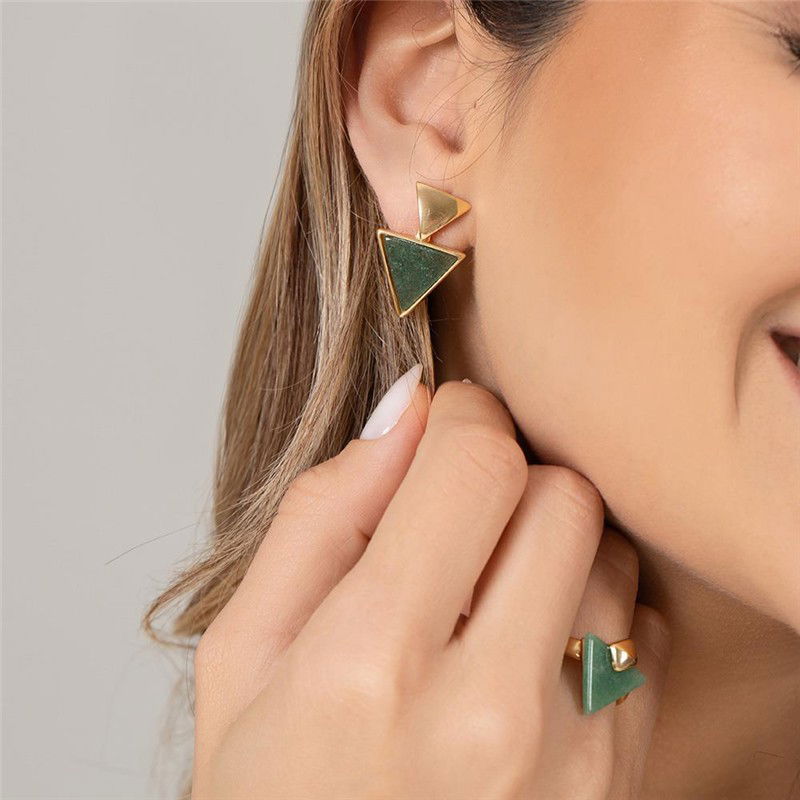 Brinco Brilhato Pedras Naturais Brasileiras — Folheado a Ouro