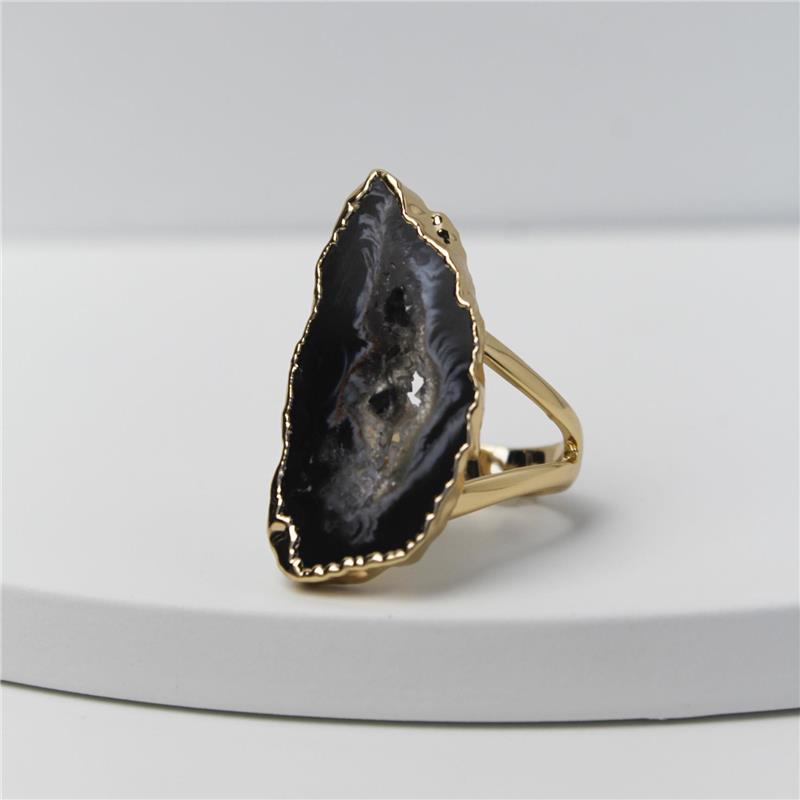 Anel Possebon Folheado a Ouro - Pedra Geodo Natural