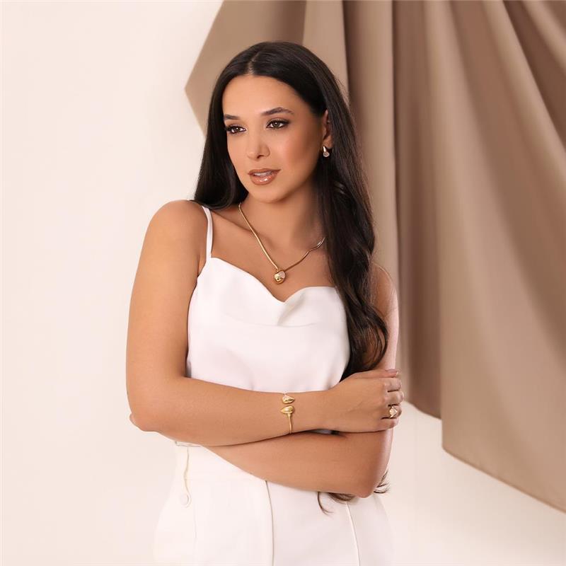 Anel com pedra natural folheado a ouro