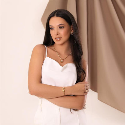 Anel com pedra natural folheado a ouro