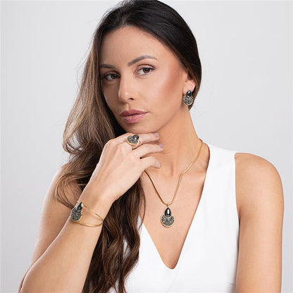 ANEL FOLHEADO A OURO