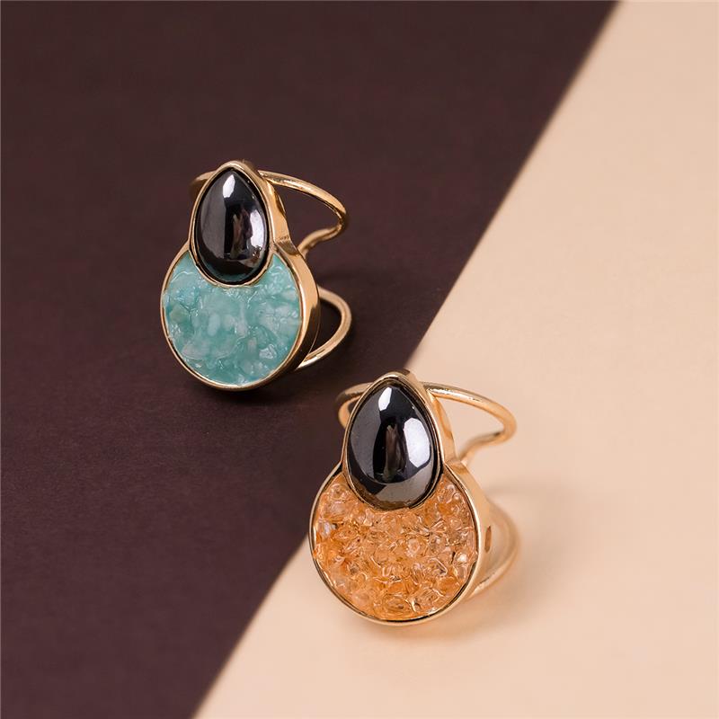 ANEL FOLHEADO A OURO