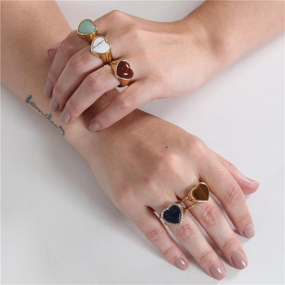 Anel Possebon Folheado a Ouro - Pedra Natural Ágata Vermelha