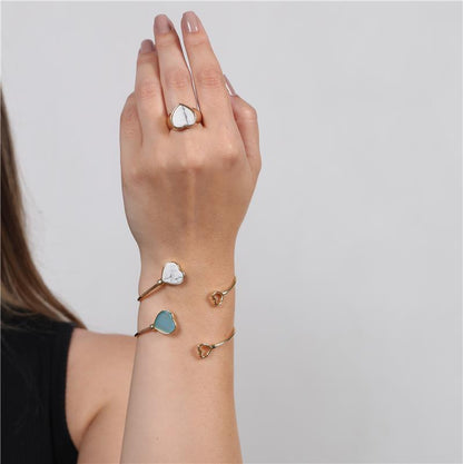 Anel Possebon Folheado a Ouro - Pedra Natural Ágata Vermelha