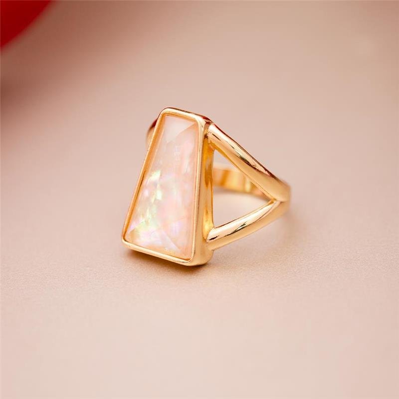 Anel Possebon Folheado a Ouro - Pedra Natural