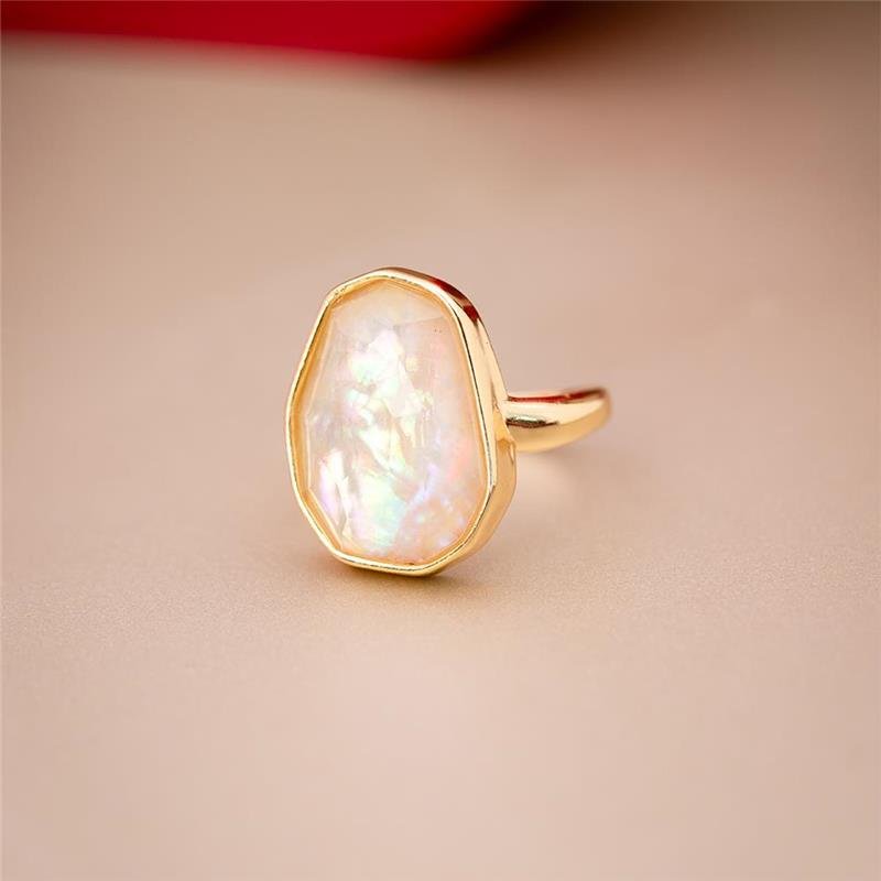 Anel Possebon Folheado a Ouro - Pedra Natural