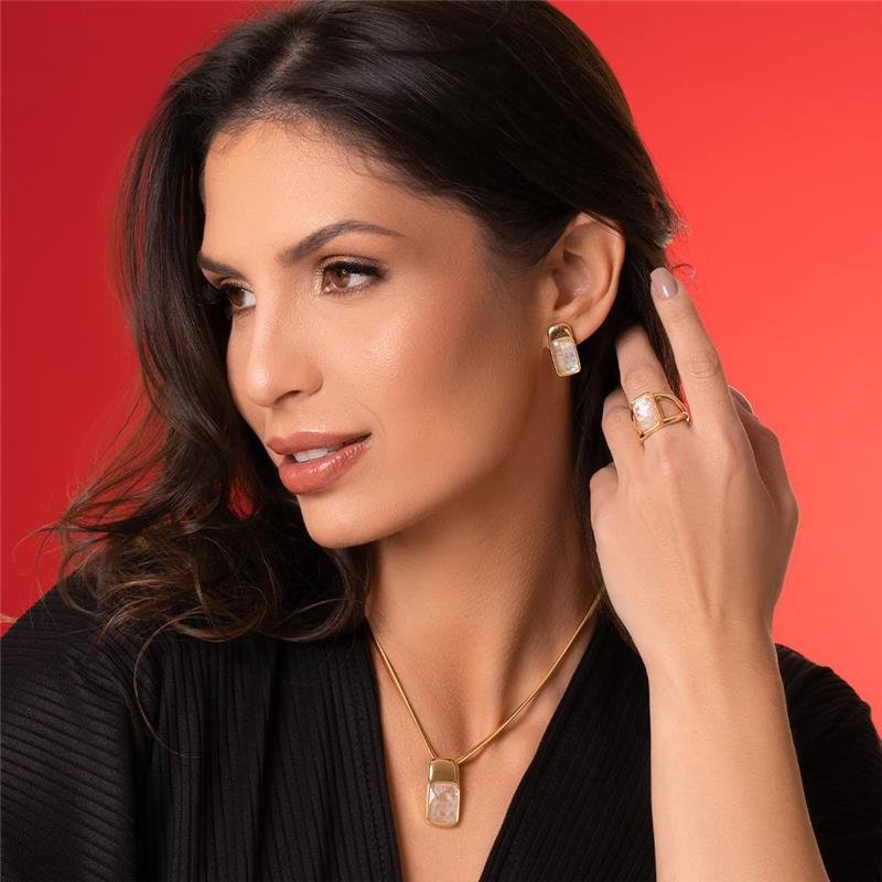 ANEL FOLHEADO A OURO