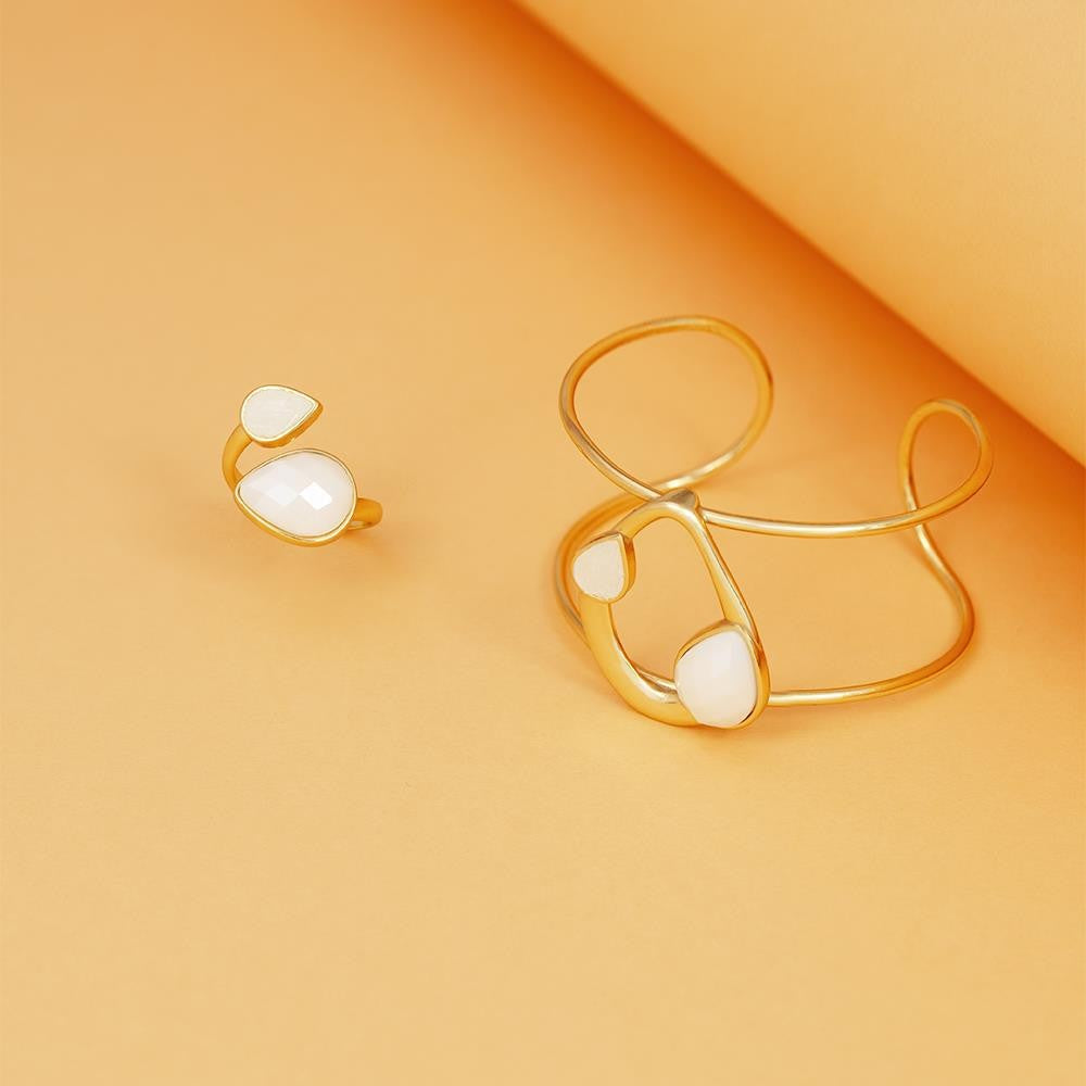 Anel Possebon Folheado a Ouro - Pedra Natural