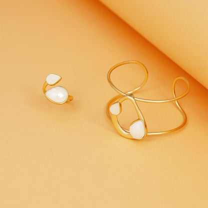 Anel Possebon Folheado a Ouro - Pedra Natural