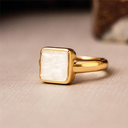 ANEL FOLHEADO A OURO