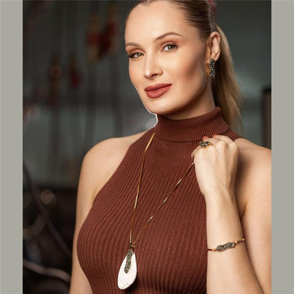 Anel Possebon Folheado a Ouro - Pedra Natural