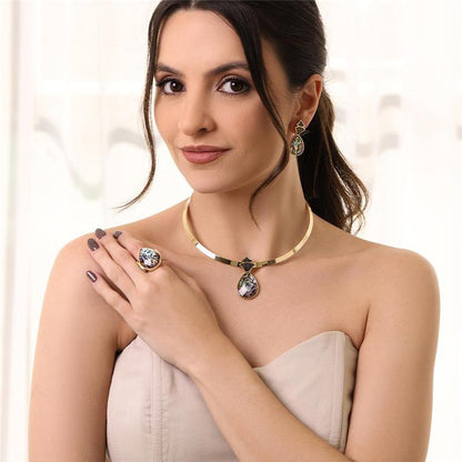 ANEL FOLHEADO A OURO E RÓDIO NEGRO