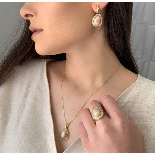 Anel Possebon Folheado a Ouro e Ródio Branco - Pedra Natural