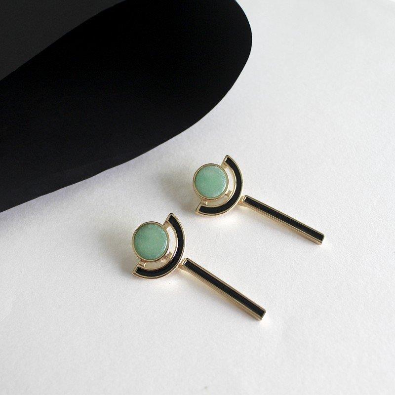 BRINCO FOLHEADO A OURO