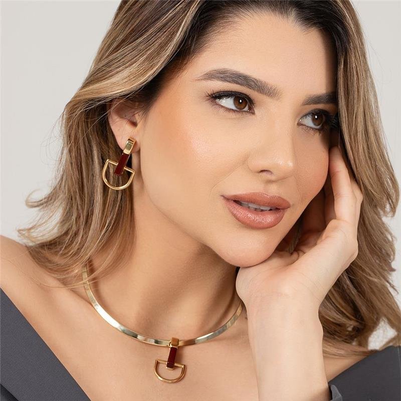Brinco Brilhato Pedras Naturais Brasileiras — Folheado a Ouro