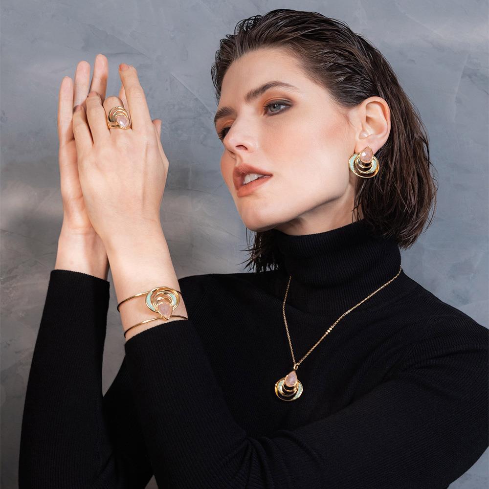 BRINCO FOLHEADO A OURO