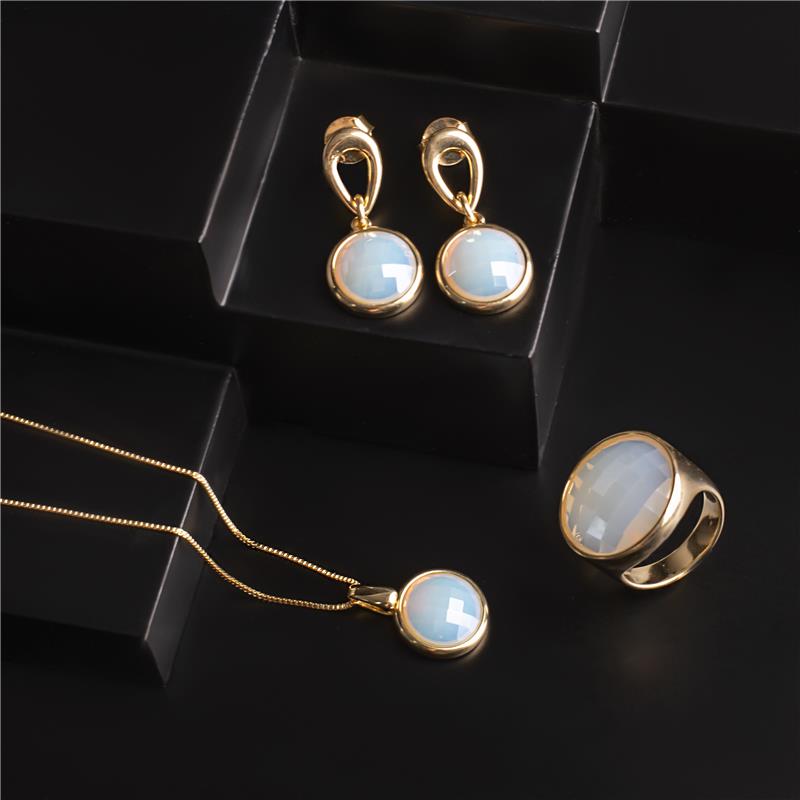 BRINCO FOLHEADO A OURO