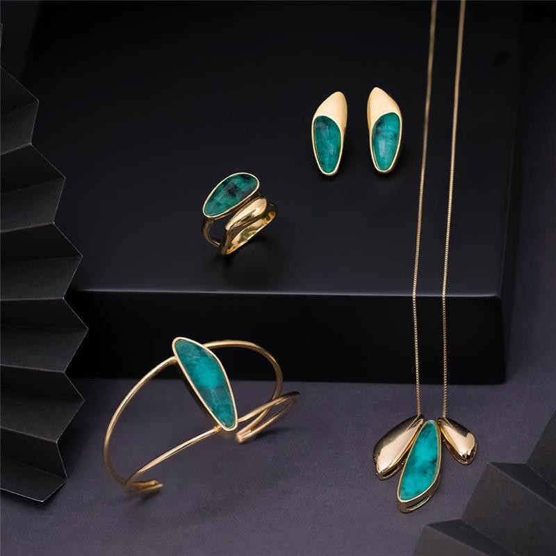 BRINCO FOLHEADO A OURO