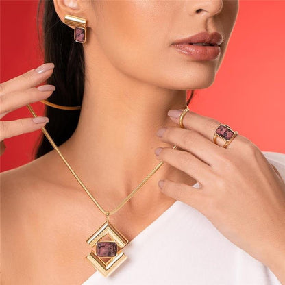 BRINCO FOLHEADO A OURO