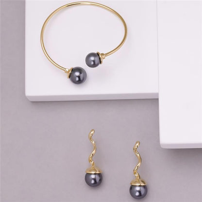 BRINCO FOLHEADO A OURO