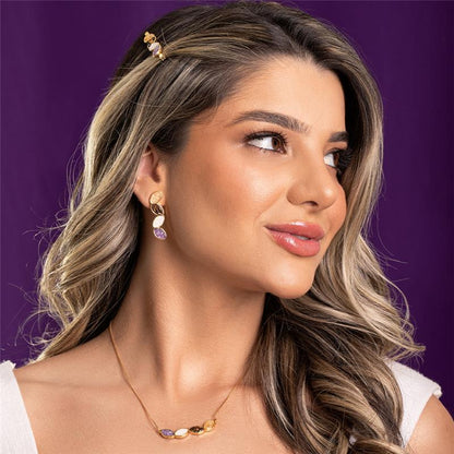Brinco Brilhato Pedras Naturais Brasileiras — Folheado a Ouro