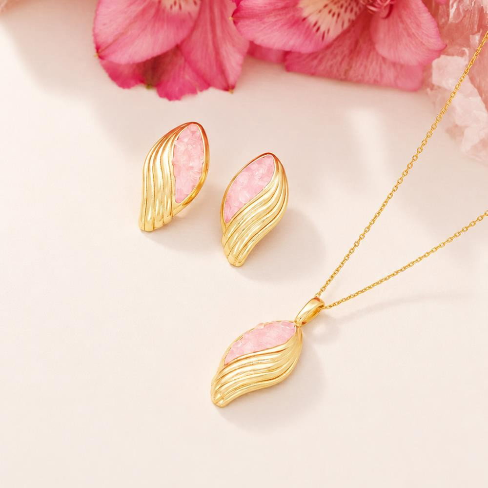 Brinco Brilhato Florir com pedras naturais folheado a ouro