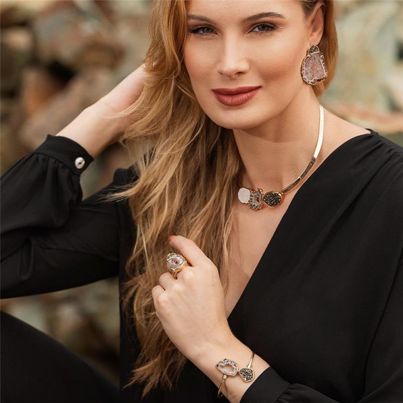 BRINCO FOLHEADO A OURO