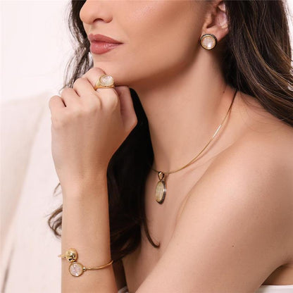 BRINCO FOLHEADO A OURO E RÓDIO NEGRO