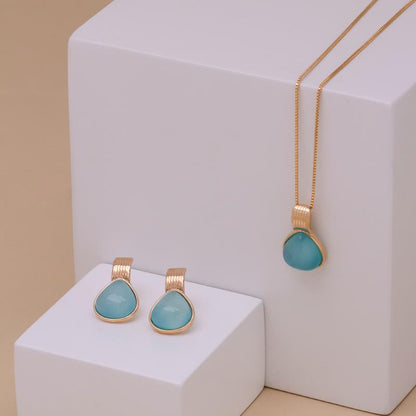 Conjunto Brilhato Pedras Naturais Brasileiras — Folheado a Ouro