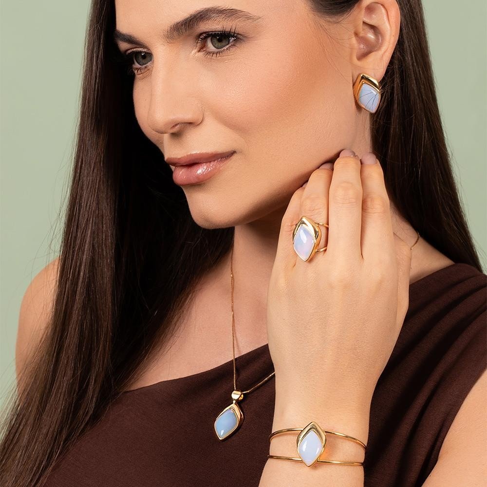 Conjunto folheado a ouro pedras naturais Coleção Evidência