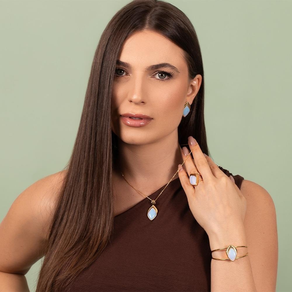 Conjunto folheado a ouro pedras naturais Coleção Evidência