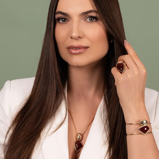 Conjunto Brilhato Pedras Naturais Brasileiras — Folheado a Ouro — SODALITA