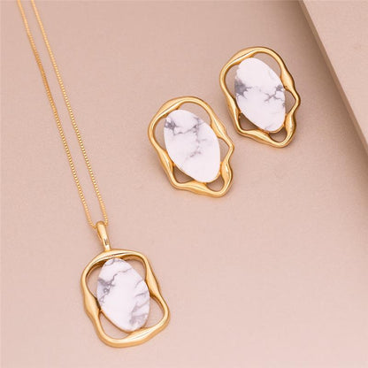 Conjunto Brilhato Pedras Naturais Brasileiras — Folheado a Ouro