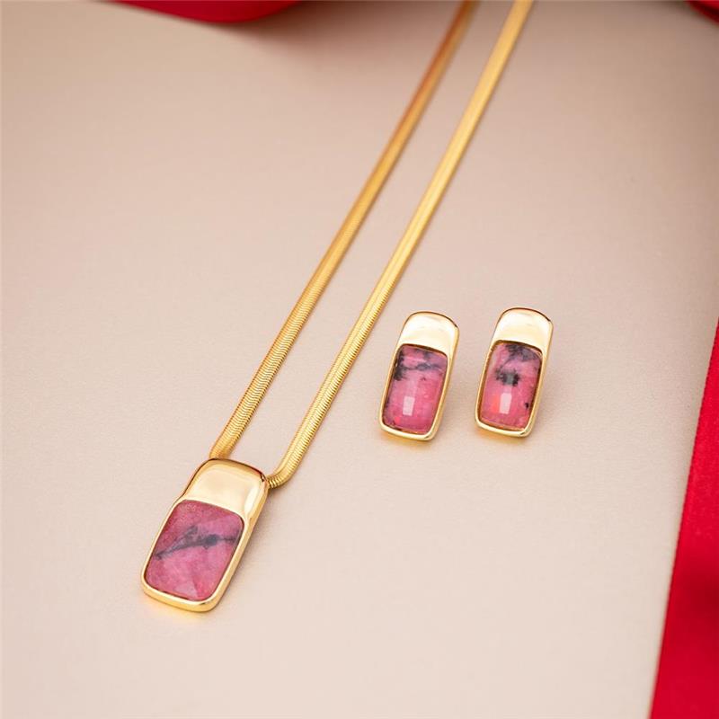 Conjunto Possebon Folheado a Ouro - Pedra Natural Rodonita