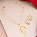 CONJUNTO FOLHEADO A OURO