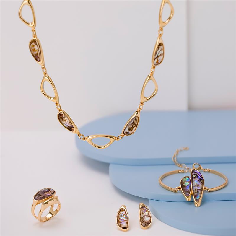 CONJUNTO FOLHEADO A OURO