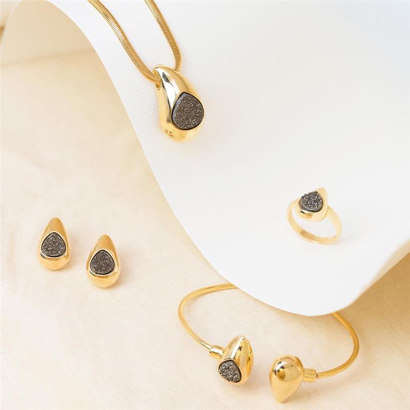 CONJUNTO FOLHEADO A OURO