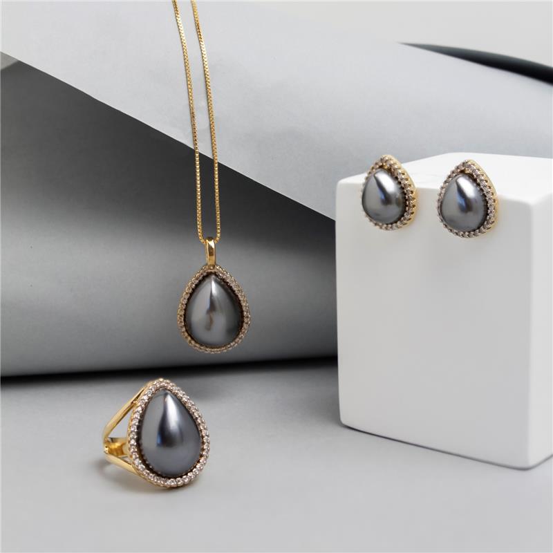 Conjunto Brilhato folheado a ouro com pérolas shell — Coleção Pérolas, referência 030250502