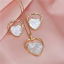 CONJUNTO FOLHEADO A OURO