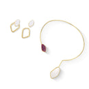 CONJUNTO FOLHEADO A OURO