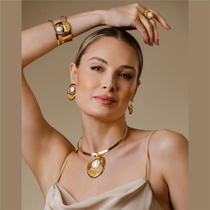 Conjunto Brilhato Pedras Naturais Brasileiras — Folheado a Ouro