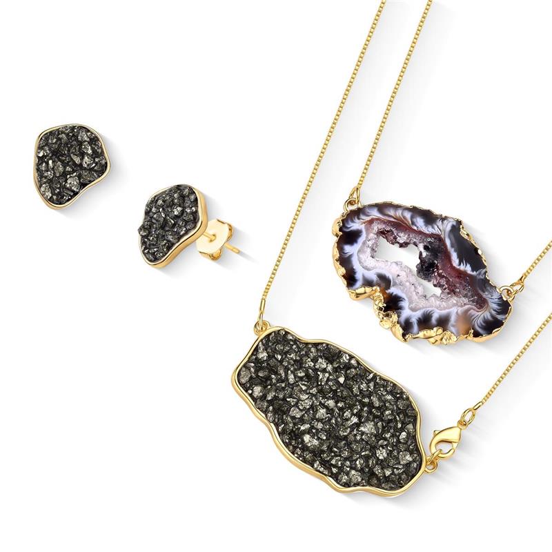 Conjunto Brilhato Pedras Naturais Brasileiras — Folheado a Ouro