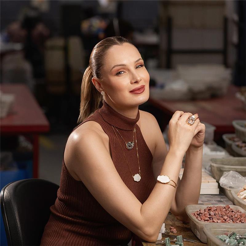 CONJUNTO FOLHEADO A OURO