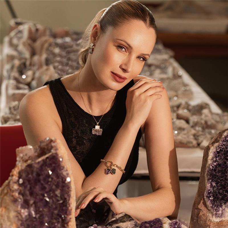 CONJUNTO FOLHEADO A OURO