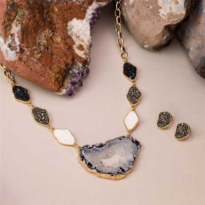Conjunto Brilhato Pedras Naturais Brasileiras — Folheado a Ouro