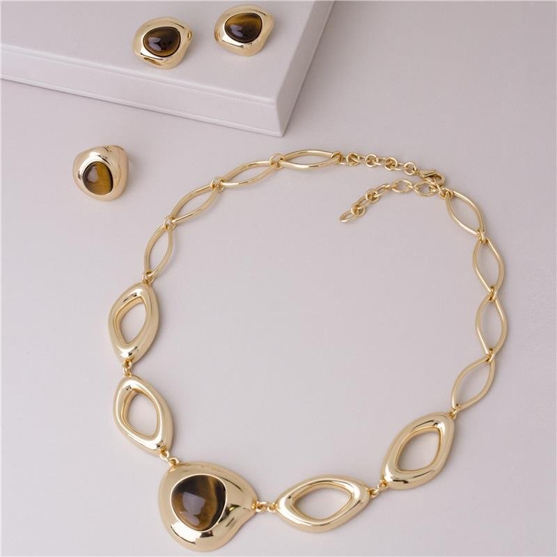 COLAR FOLHEADO A OURO