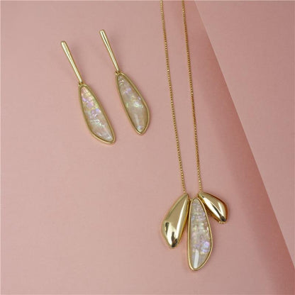 COLAR FOLHEADO A OURO