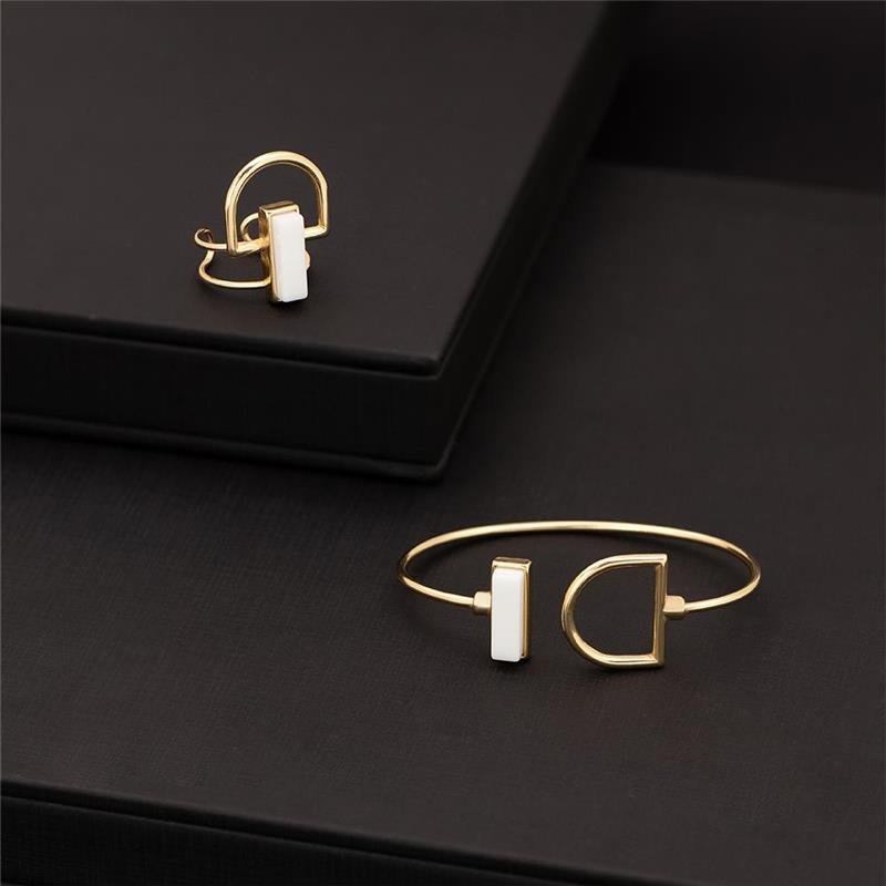 PULSEIRA FOLHEADO A OURO