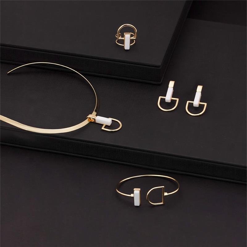 PULSEIRA FOLHEADO A OURO